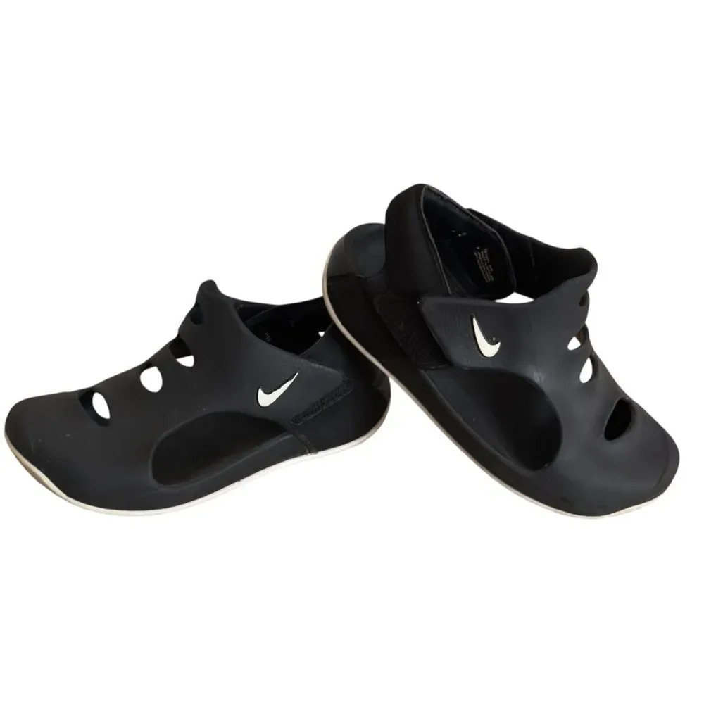 Nike Boys Kids Sunray Protect Black Shoes. Size 1.